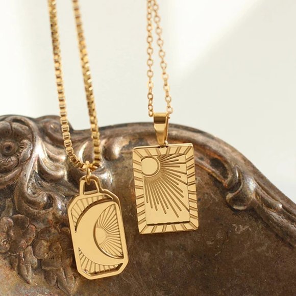 Sun Pendant Necklace 18K Gold Plated - Picture 8 of 9